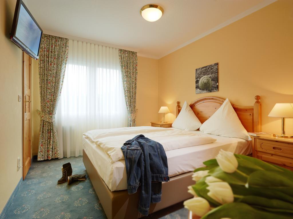 Ringhotel Boemers Mosel Landhotel อัลฟ์ ภายนอก รูปภาพ
