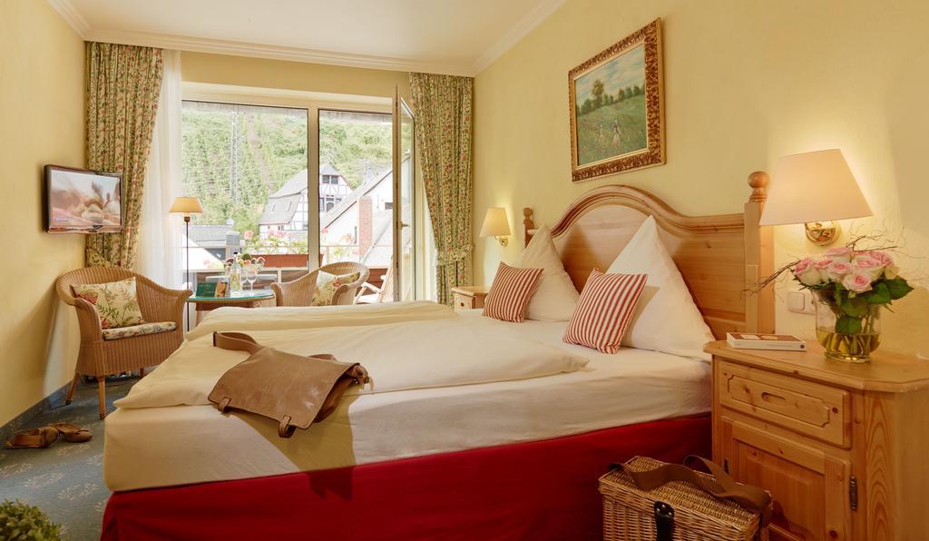 Ringhotel Boemers Mosel Landhotel อัลฟ์ ภายนอก รูปภาพ