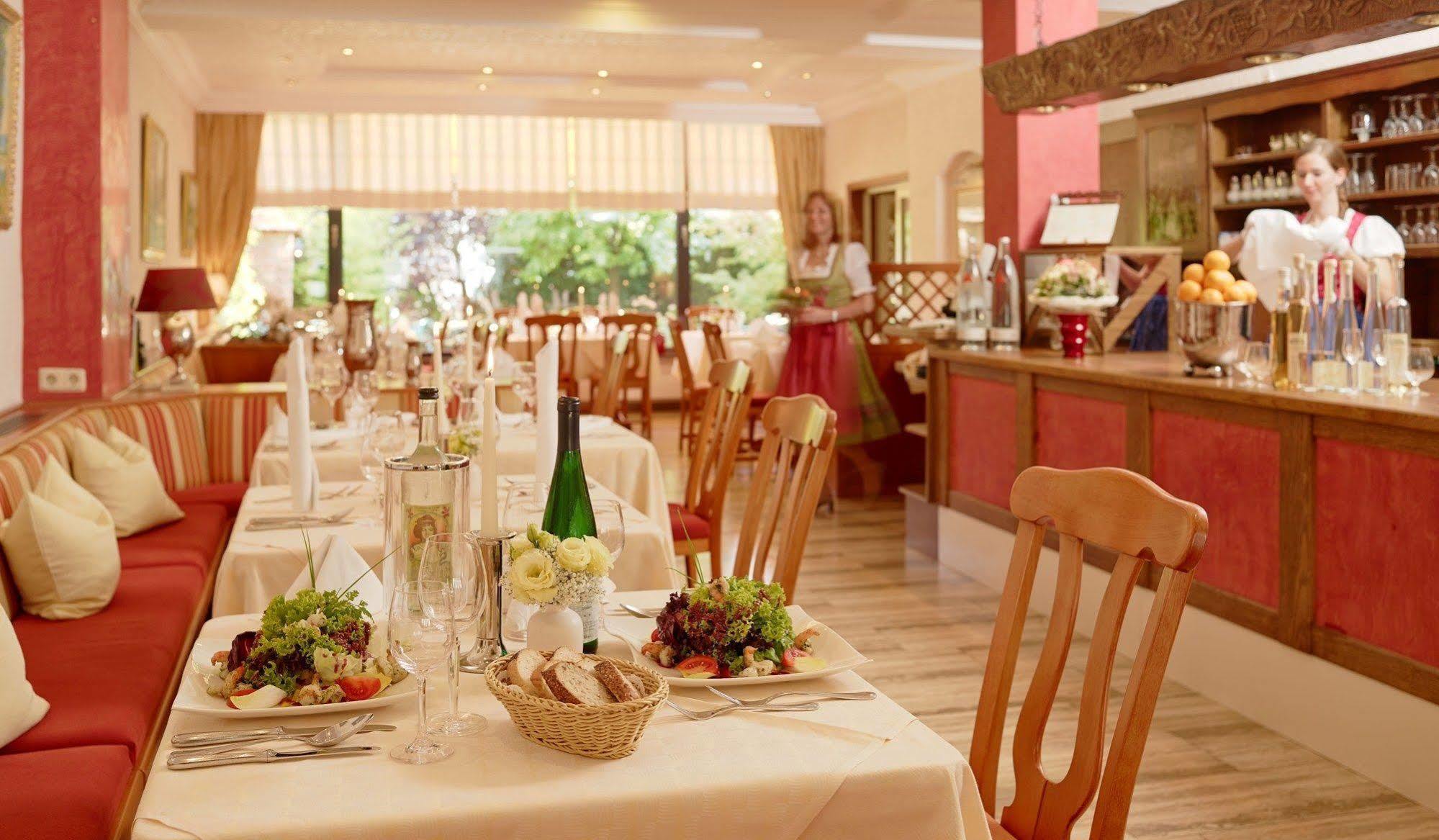 Ringhotel Boemers Mosel Landhotel อัลฟ์ ภายนอก รูปภาพ