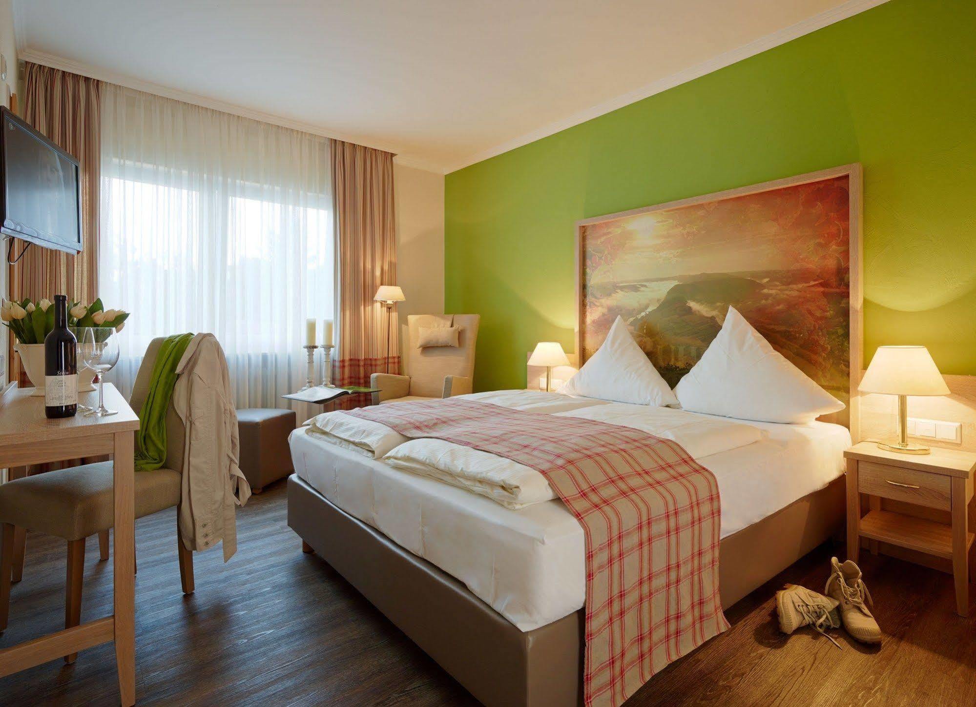 Ringhotel Boemers Mosel Landhotel อัลฟ์ ภายนอก รูปภาพ