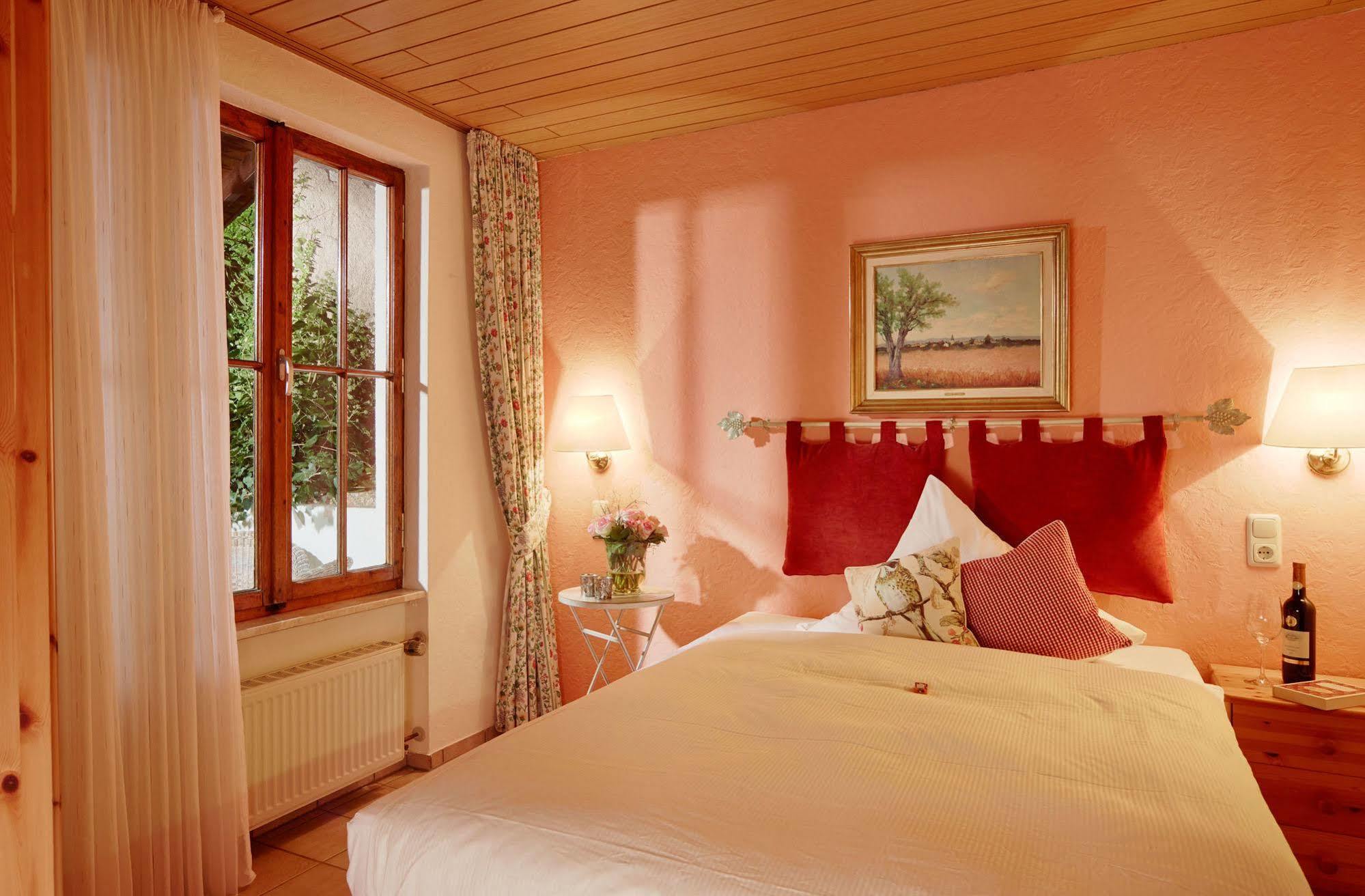 Ringhotel Boemers Mosel Landhotel อัลฟ์ ภายนอก รูปภาพ